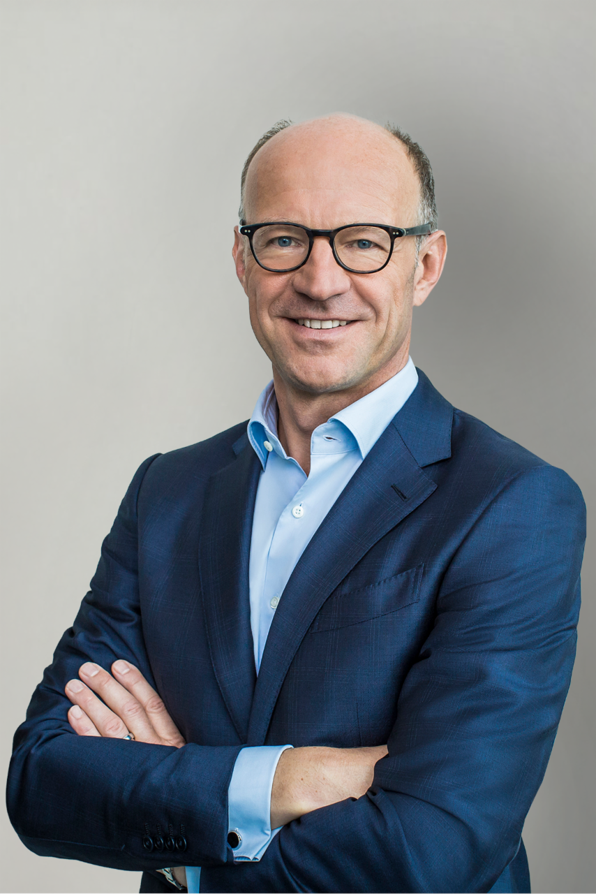 Portrait photo of the Member of the Supervisory Board of TRATON SE Dr. Arno Antlitz