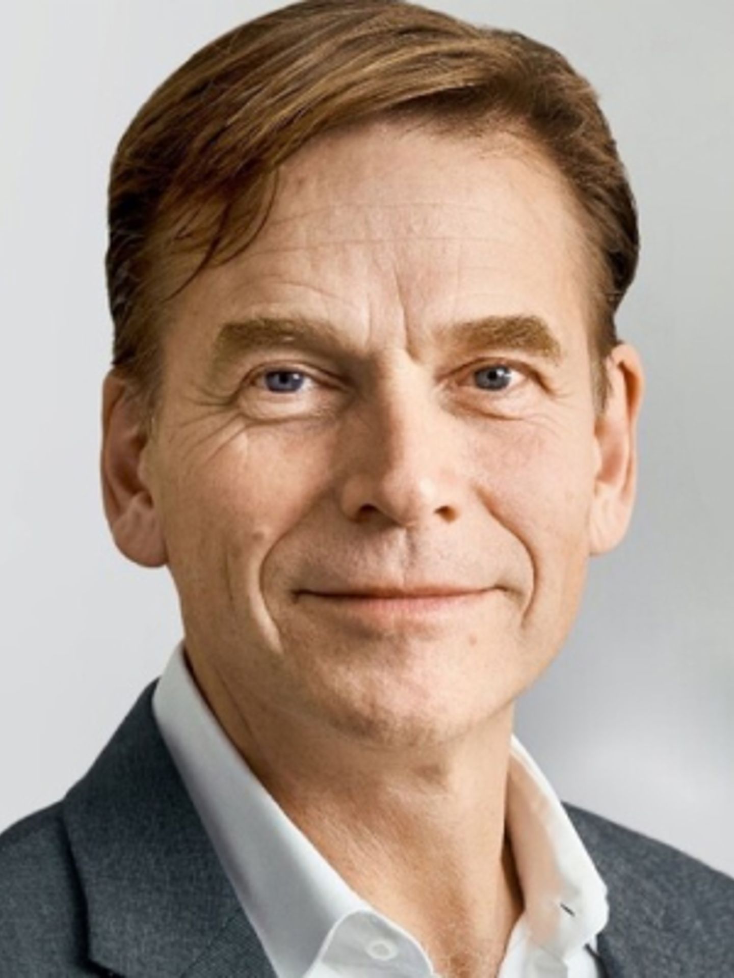 Headshot Christian Levin Headshot Christian Levin